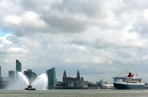 Liverpool's Albert Dock sea front and the QM2
